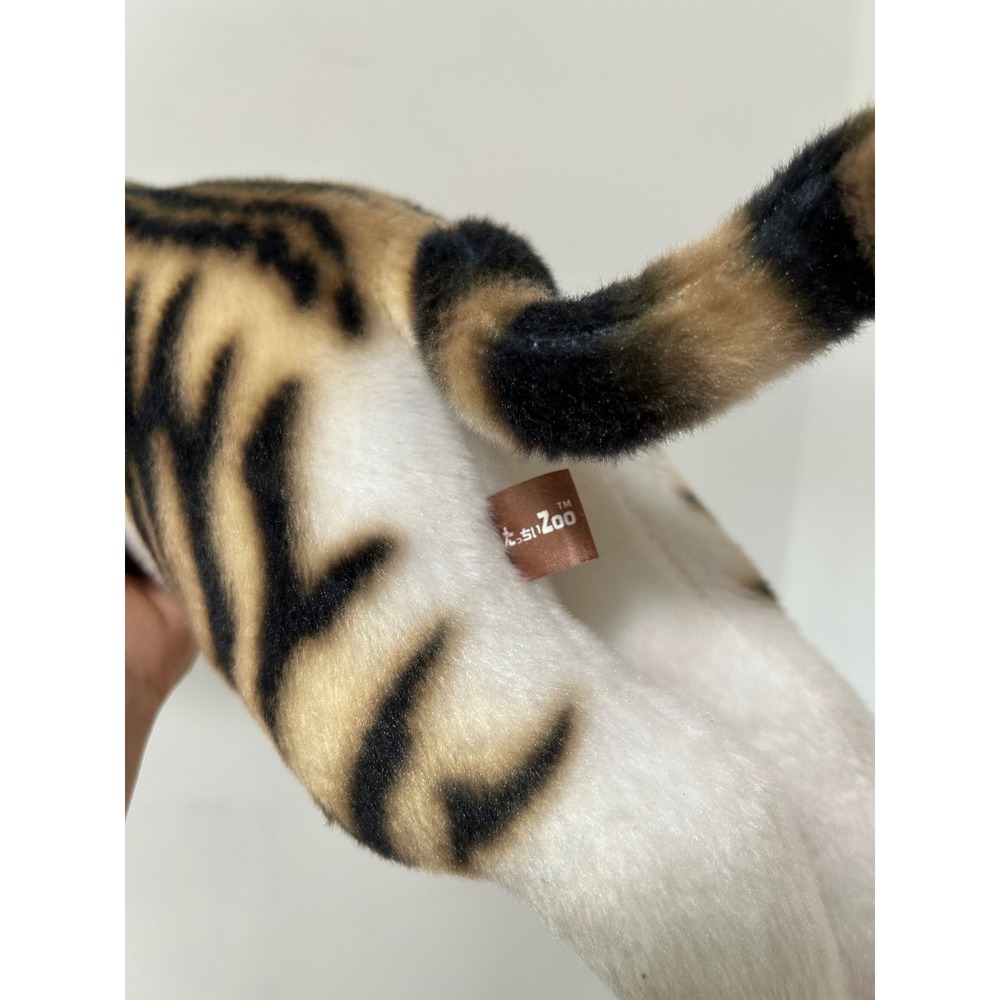 Touch Tachii Tacchi Zoo Gao Realistic Tabby Cat cream 22" Plush Japan Tall - Picture 7 of 10
